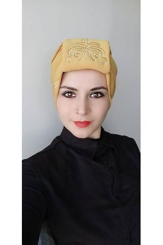 Kadın Şal Desen Işleme Çift Taraflı Bone Hardal Hardal
