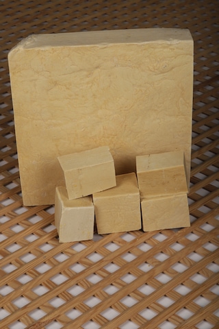 Şık Kalıp Kostiksiz Saf Orjinal El Yapımı Doğal Hakiki Zeytağlı Sabun 500 G