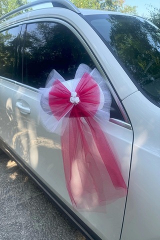 5 Adet Beyaz Kırmızı Kristal Tül Beyaz Latex Gül Kuyruk Detaylı Düğün Nikah Kına Sünnet Konvoy Süsü Beyaz Kırmızı