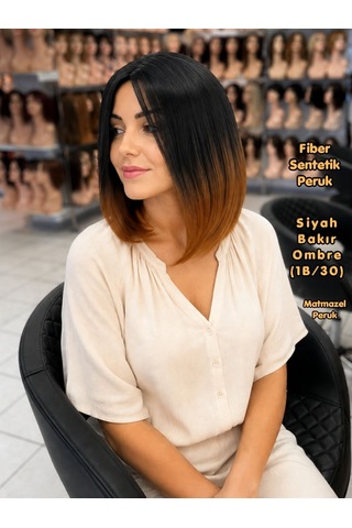 Kısa Sentetik Peruk Siyah Bakır Ombre