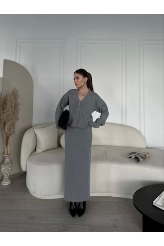 V Yaka 3 Düğmeli Hırka Takım Triko İkili Etekli - Gri Gri