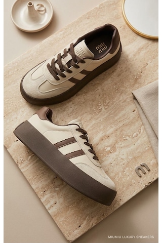 Stoneclass Kadın Kışlık Sneaker Su Geçirmez Kaydırmaz Ortopedik Taban Avrupa Standartlarında İthal Üretim Krem