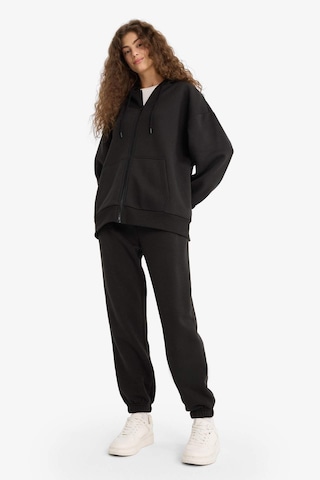 DeFacto Standart Fit Kalın Jogger Eşofman Altı Bel Paça Lastikli Basic Düz Uzun Boy S7370AZ24WNBK81