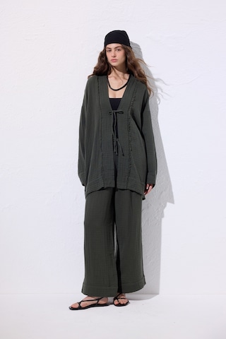 Müslin Geniş Kollu Kimono Koyu Yeşil Koyu Yeşil