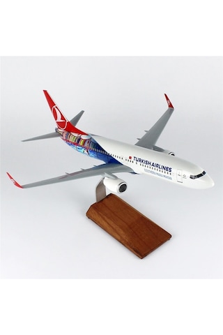 Thy015 1/100 Ölçek, Thy San Francisco Logolu B737-800 Yolcu Uçağı, Sergilemeye Hazır Ahşap Standlı Model-56269