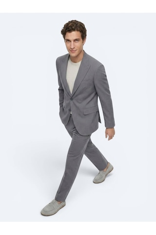Kip Gri Düz Modern Fit Takım Elbise
