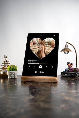 Siyah Kalp Spotify Fotoğraflı Sevgiliye Masa Ev Dekor Dekoratif Ahşap Obje