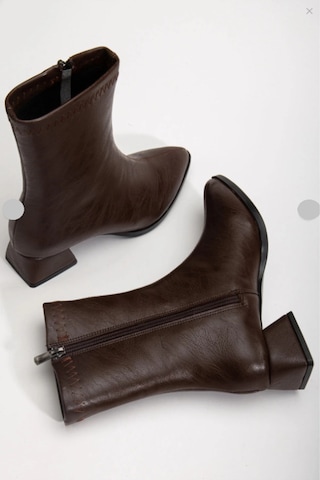Kadın Kahve Sivri Burun Bot Kırışık Rugan Günlük Bot Boots Kahverengi