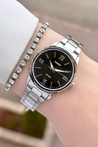 Casio Csıste249 Kadın Kol Saati Gümüş