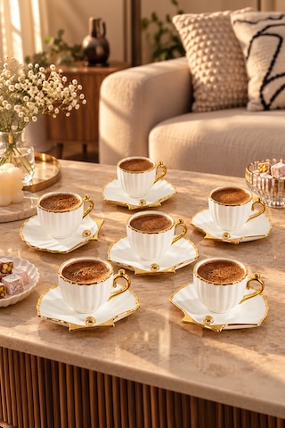 Porsima A-514 6 Kişilik Porselen Türk Kahvesi Fincan Takımı - Zümrüt Gold Yaldızlı Deniz Kabuğu / İstiridye Tasarım Fincan Seti Altın - Beyaz