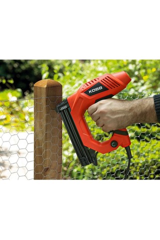 Kobb KBZ90 15-25 MM Zımba ve 15-32 MM Profesyonel Çivi Çakma Makinesi + 3000 Adet Yedek Zımba ve Çivi