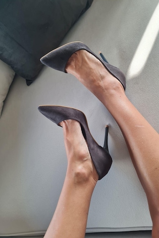 001 200 Topukla Kadın 10 Cm Topuklu Klasik Sivri Burun Stiletto 001