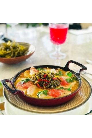 Lava Yuvarlak Kulplu Tava ve Ahşap Altlıklı. Çap(Ø) 20cm. -