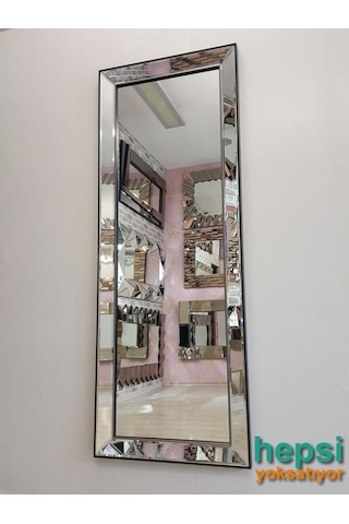 Ayna Çerçeveli Model Siyah Renk Boy Aynası Siyah