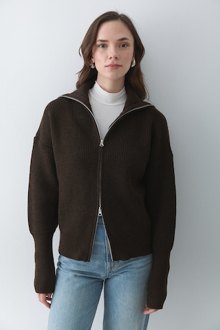 Kahverengi Çift Fermuarlı Hırka - 251080 Koyu Bej