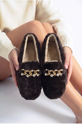 Nmoda Kadın Peluş Panduf Gold Zincir Taşlı Aksesuarlı Kapalı Loafer Yumuşak Tabanlı Kışlık Rahat Babet Kahverengi