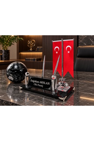 Kişiye Özel Çift Kalemli Kristal Masa İsimliği Türk Bayraklı Dünya Küreli 3 Parça Siyah