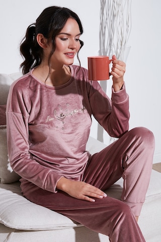 Lela Regular Fit Yumuşak Dokulu Kadife Bayan Pijama Takımı 6094200W4 Pudra