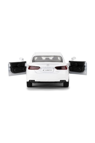 Uzak Doğu Serisi Toyota Camry Beyaz Açılır Kapılar Diecast Çek Bırak Metal Model Araba 11 Cm 1:32