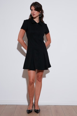 Lela Regular Fit Fermuarlı Polo Yaka Kısa Kollu Pileli Süet Bayan Elbise 5866438 Siyah