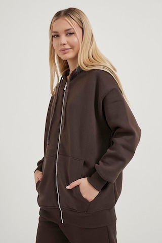 Armalife 2501 Fermuarlı Kapşonlu Oversıze Üçiplik Şardonlu Kadın Sweat Kahve