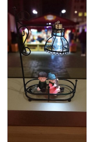 Sevdiklerinize Çok Şık Bir Işıklı Çift Biblo Ürün Boyutu En:10cm Boy:17cm