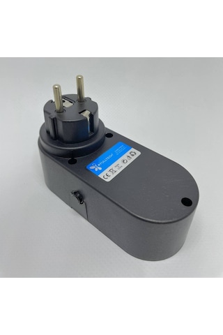 Fulltech FTR-07 3xUSB Akıllı Termal Akım Korumalı Priz Siyah