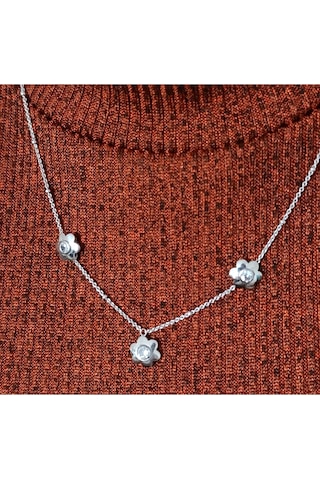 Oriental Kuyumculuk Jewellery Taşlı Papatya Cicek Gumus Kolye Gümüş