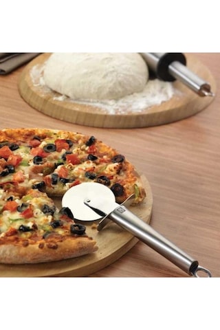 Korkmaz A516 Twisty Pizza Dilimleyici Gümüş