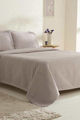 Karaca Home Anna Çift Kişilik Yatak Örtüsü Açık Mürdüm Açık Mürdüm