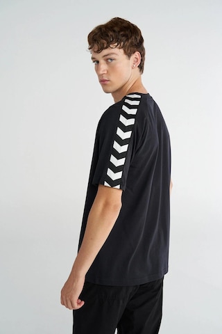 Hummel Archive S/s 912209-2001 Siyah Erkek T-shirt Siyah