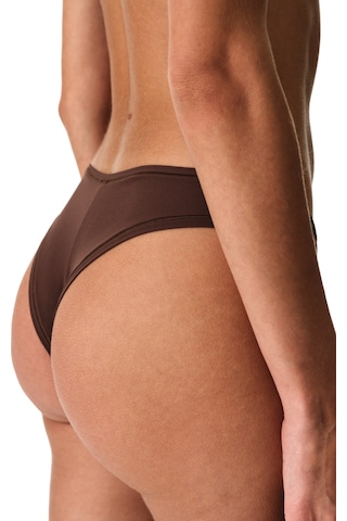 Penti Kahverengi Micro Highleg Brazilian Külot Bbw