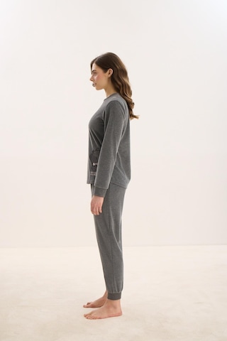 Kadın Uzun Kol Antrasit Kadife Pijama Takım C3t8n0o61 001