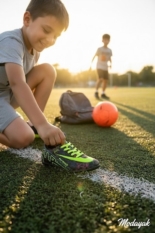Modayak Walked Siyah Sarı Çorapsız Halısaha Krampon Futbol Ayakkabısı Siyah