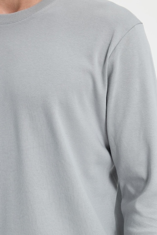 Tudors Unisex Relax Fit Rahat Kesim %100 Pamuk Uzun Kollu Bisiklet Yaka Gri Basic Tişört-41828 Gri