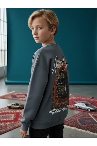 Zekids Erkek Çocuk Sırtı Araba Baskılı Tasarım Sweatshirt-16619 Füme