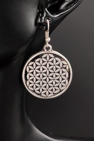 Yaşam Çiçeği Şekilli Kadın Küpe Çift Adet Gümüş Kaplama El Yapımı Kadın Küpe Gümüş