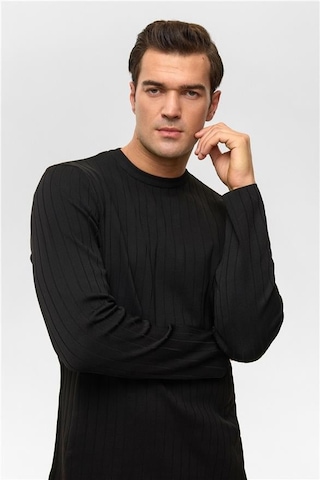 Siyah Regular Desenli Bisiklet Yaka Triko Siyah