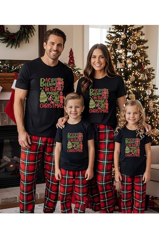 Aselinda Christmas Yılbaşı Temalı Yeni Yıl T- Shirt Aile Kombin Tişört Kombin Yapmak İçin Ürün Ekleyiniz Siyah