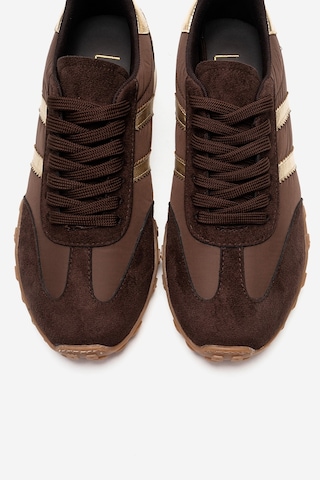Flux Kahverengi Süet Kadın Günlük Sneaker Kahverengi