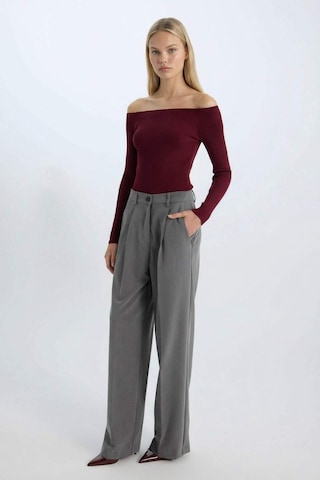 Defacto Fitted Açık Omuz Basic Düz Bordo Triko Kazak E0314AX24WNBR115 Bordo