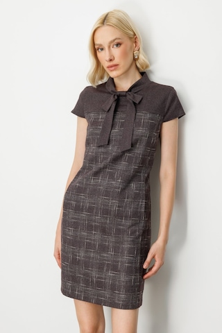 Ekol Kadın Yakası Fiyonk Detaylı Desenli Elbise 4019 Bordo Bordo