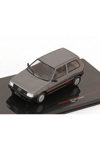 1:43 Ölçek 1984 Fiat Uno Turbo İ.e Diecast Metal Minyatür Model Araba 10cm