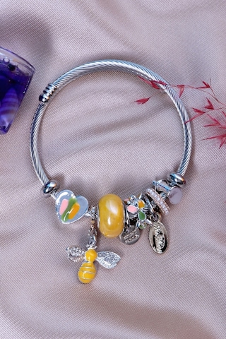 Bhs Life Kadın Charmlı Sarı Anofel Figürlü Çelik Bileklik Çelik