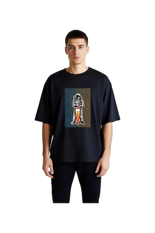 Paybuy Erkek Oversize Tişört Astronot Kaykay Baskısı Bold Line Art Dinam Siyah