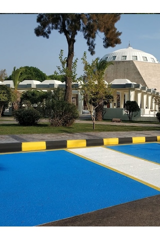 Yol Çizgi Boyası Ve Otopark Çizgi Boyası