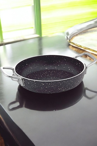 Gökdil Cantef Yanmaz Yapışmaz 20 Cm Metal Kulplu Granit Omlet Tava Siyah