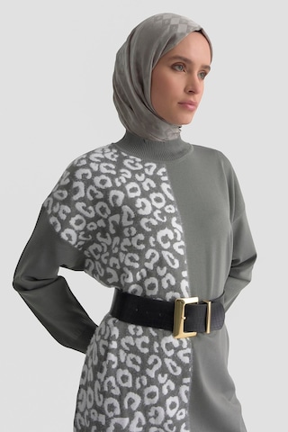 Armine Trend Leopar Desenli Balıkçı Yaka Triko Tunik Gri 25ytd4110 Gri