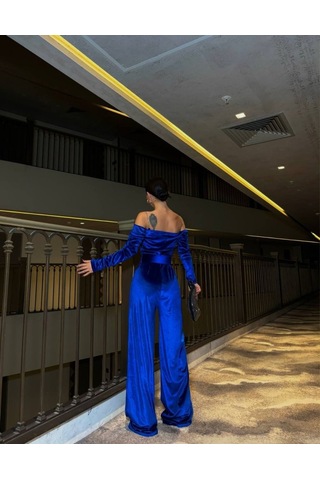 Modasize Kadın Modanna Yaka Zincir Askı Detay Kemer Dahil Kadife Kumaş Tulum Mavi