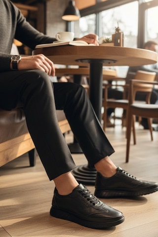 Enoch Hakiki Deri Perfore Detaylı Erkek Sneaker Ayakkabı Ortopedik Taban Siyah